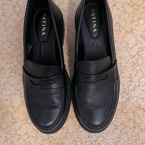 Stylish Black Loafers